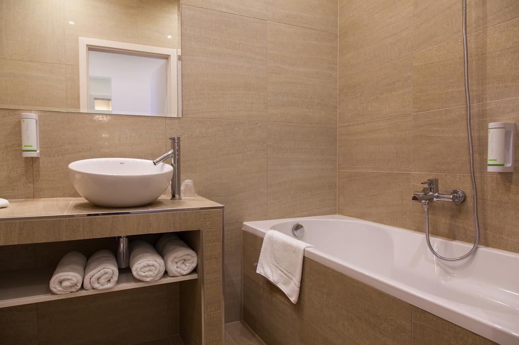 Penzion Na Valech Hodonin Room photo